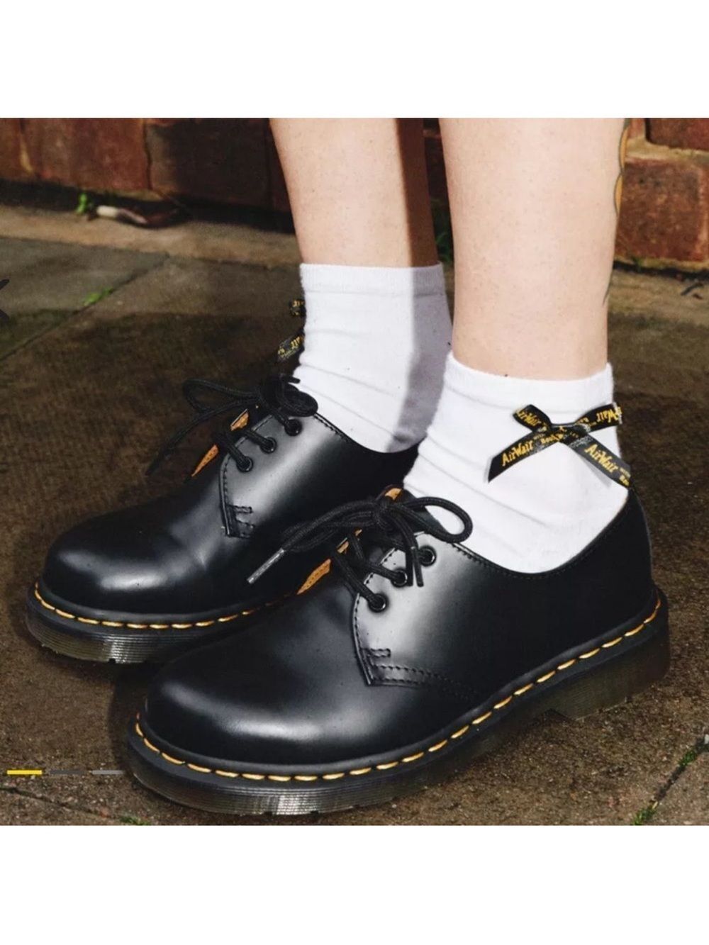 Dr. Martens M/L White Organic Cotton Blend Short Ankle Bow Socks